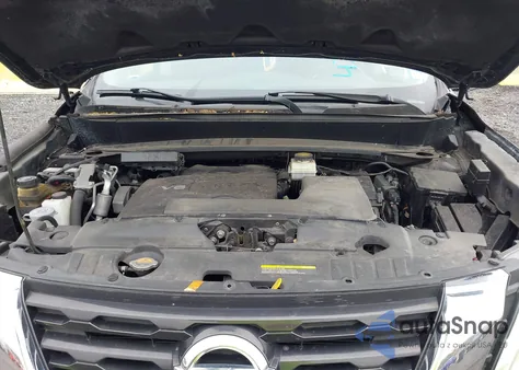 2018 Nissan Pathfinder S z USA, uszkodzony, nr VIN 5N1DR2MM8JC626357